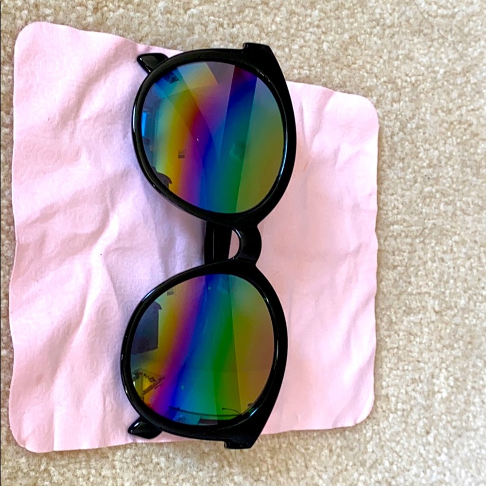 Rainbow reflective sunglasses